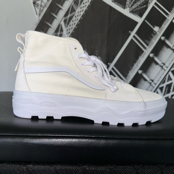 Size 8.5M 10W Van's Off the Wall Pro Classic 721454 Skateboard Shoes White NWT - Picture 2 of 8